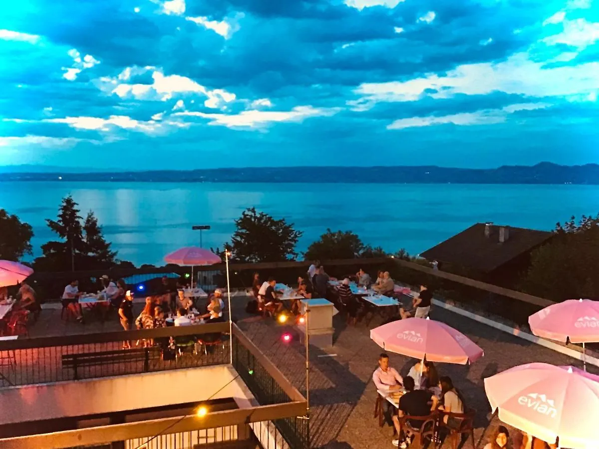 Hotel Cote Lac Hostel Evian
