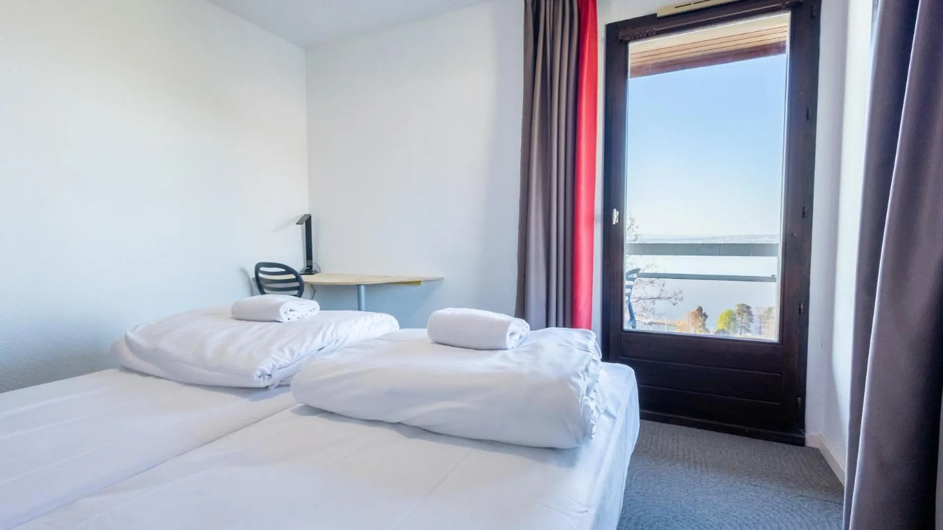 Cote Lac Hostel Evian Évian-les-Bains